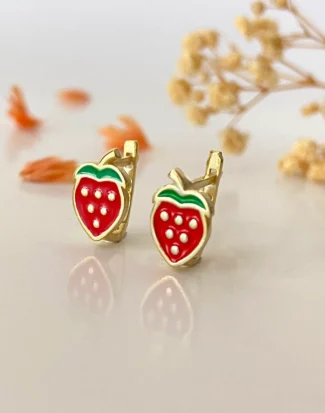 children's earring, çilek küpe, çocuk küpesi