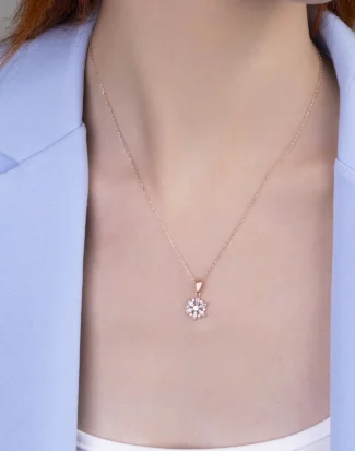 Markiz Taşlı Gümüş Çiçek Kolye