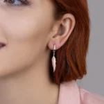 Kuş Tüyü Tasarımı Sallantılı Gümüş Küpe