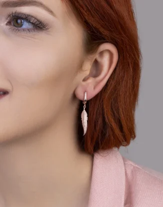 Kuş Tüyü Tasarımı Sallantılı Gümüş Küpe