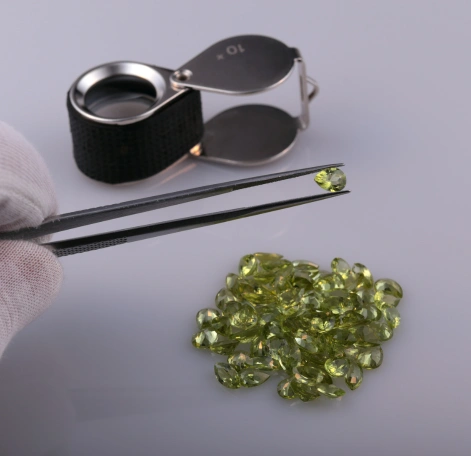 Ağustos Ayı Doğum Taşı: Peridot Ağustos Ayı Doğum Taşı: Peridot